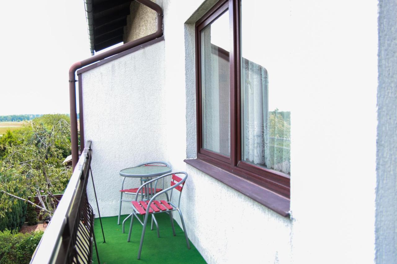 Przystan Apartment Kolobrzeg Ngoại thất bức ảnh